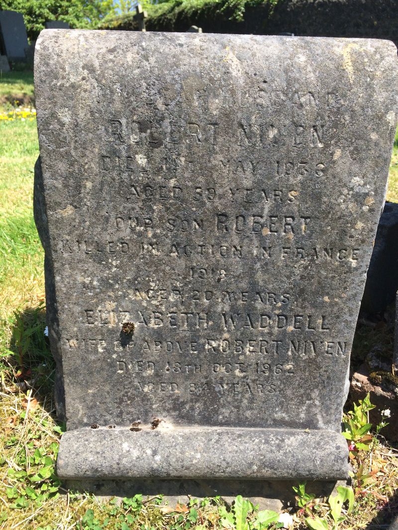 © Gordon Masterton: Licensor: Gordon Masterton Robert Niven Kilbarchan memorial